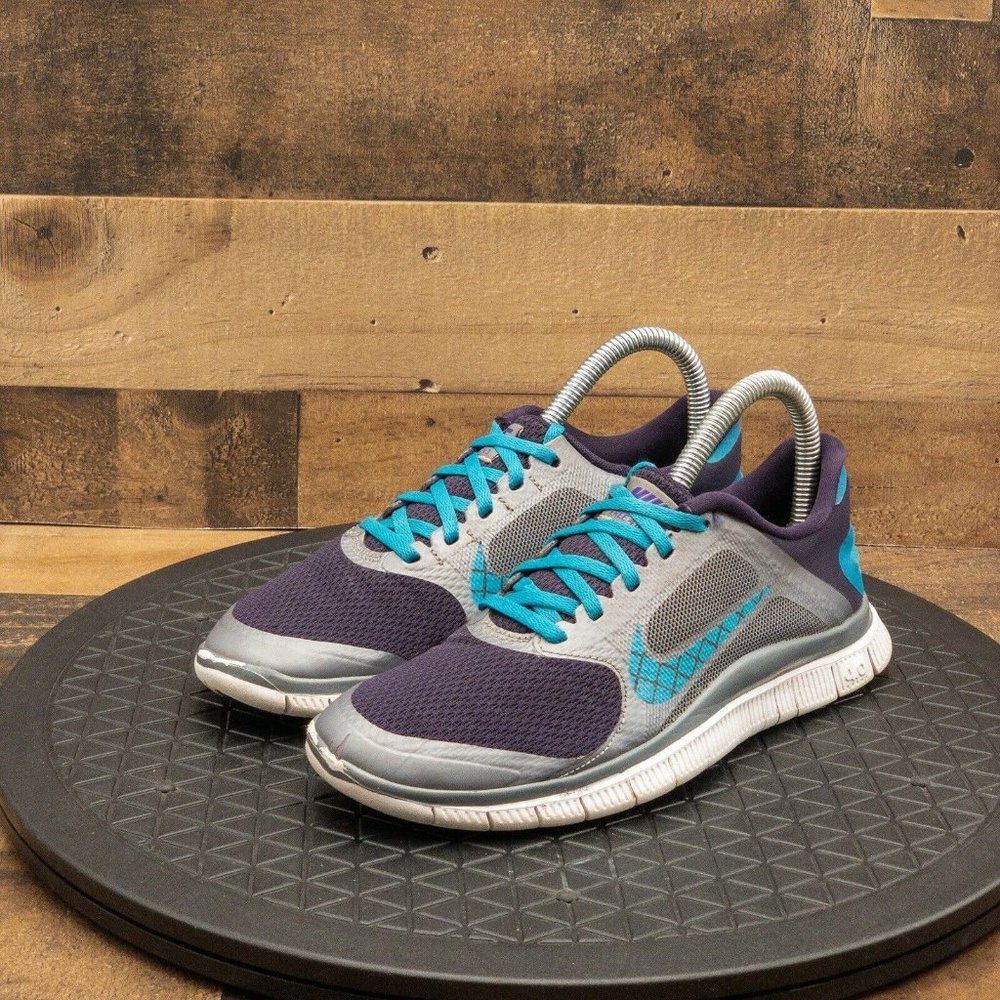 Nike Free 4.0v3 Womens Athletic Shoes Size 7